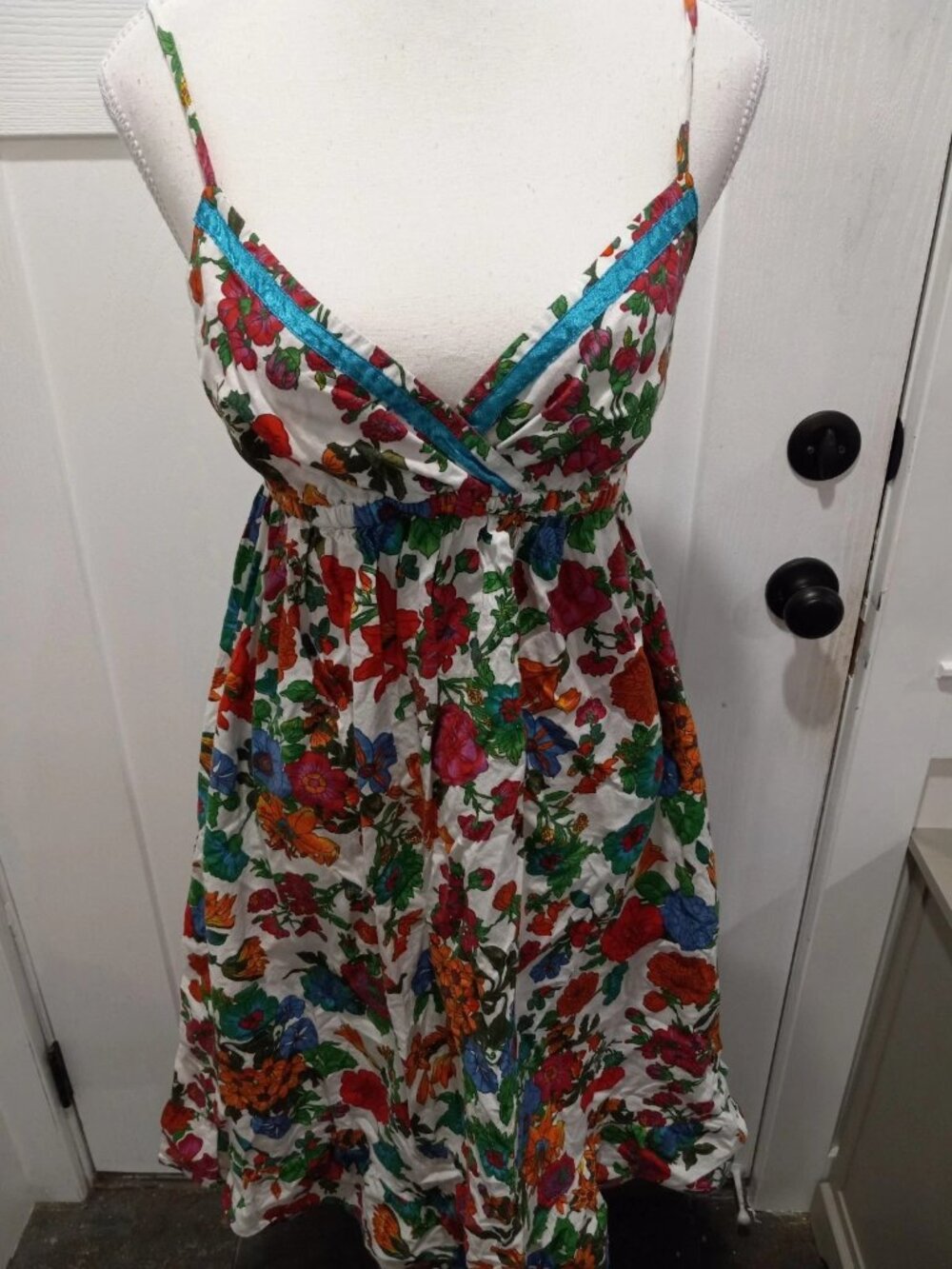 Derek Heart Women Strap Sleeveless Floral Summer Dress Size Medium